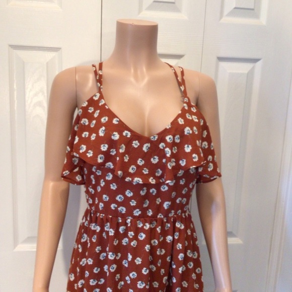Xhilaration Rust Red Floral Ruffle Sleeveless Mini Dress Size Medium - Picture 4 of 8